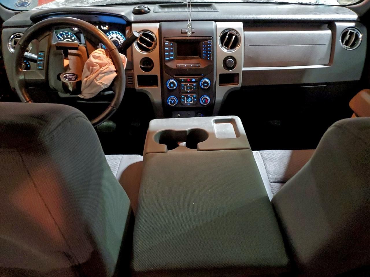 2013 Ford F150 Super cab