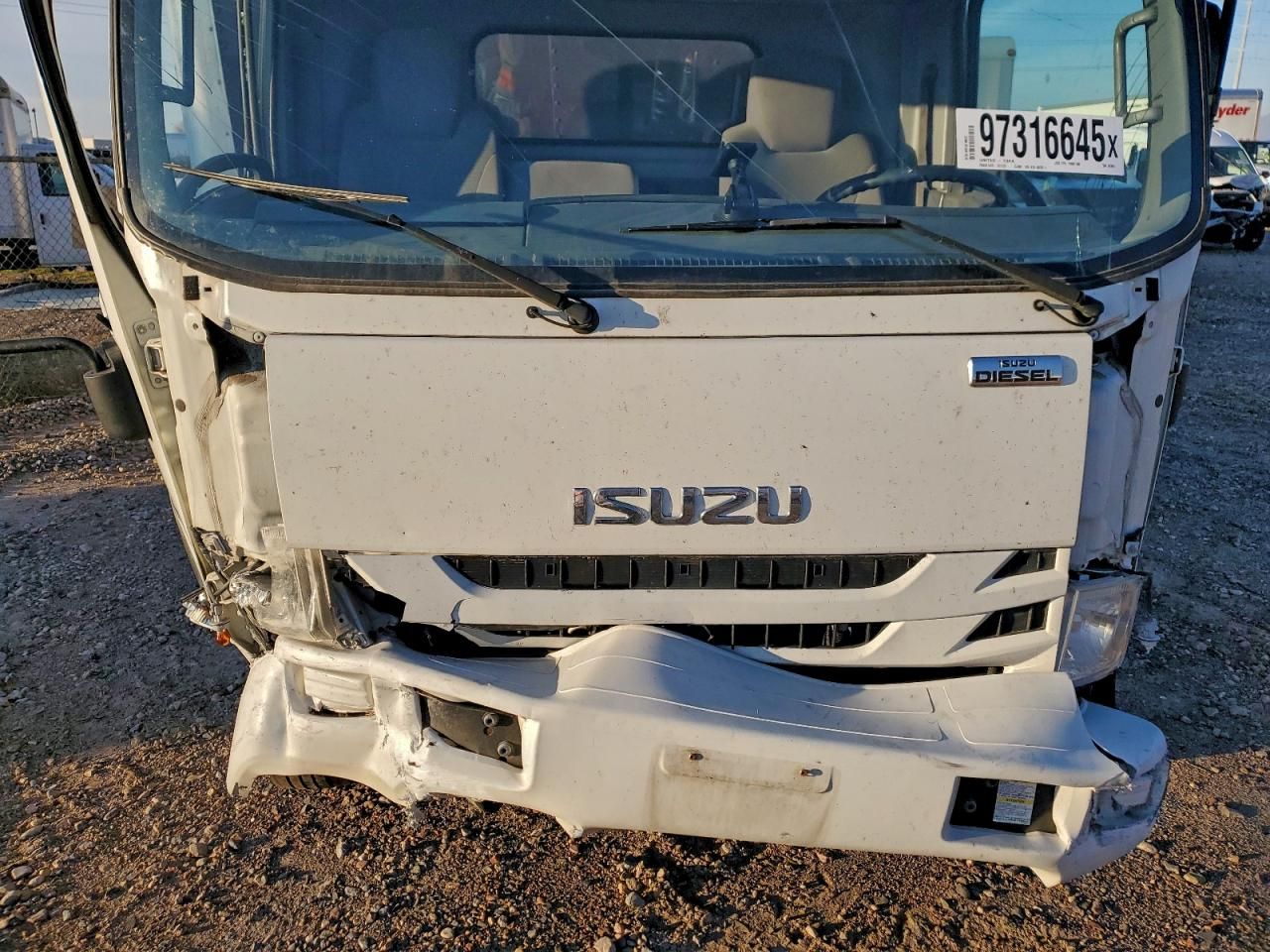 2019 Isuzu Npr xd box Truck