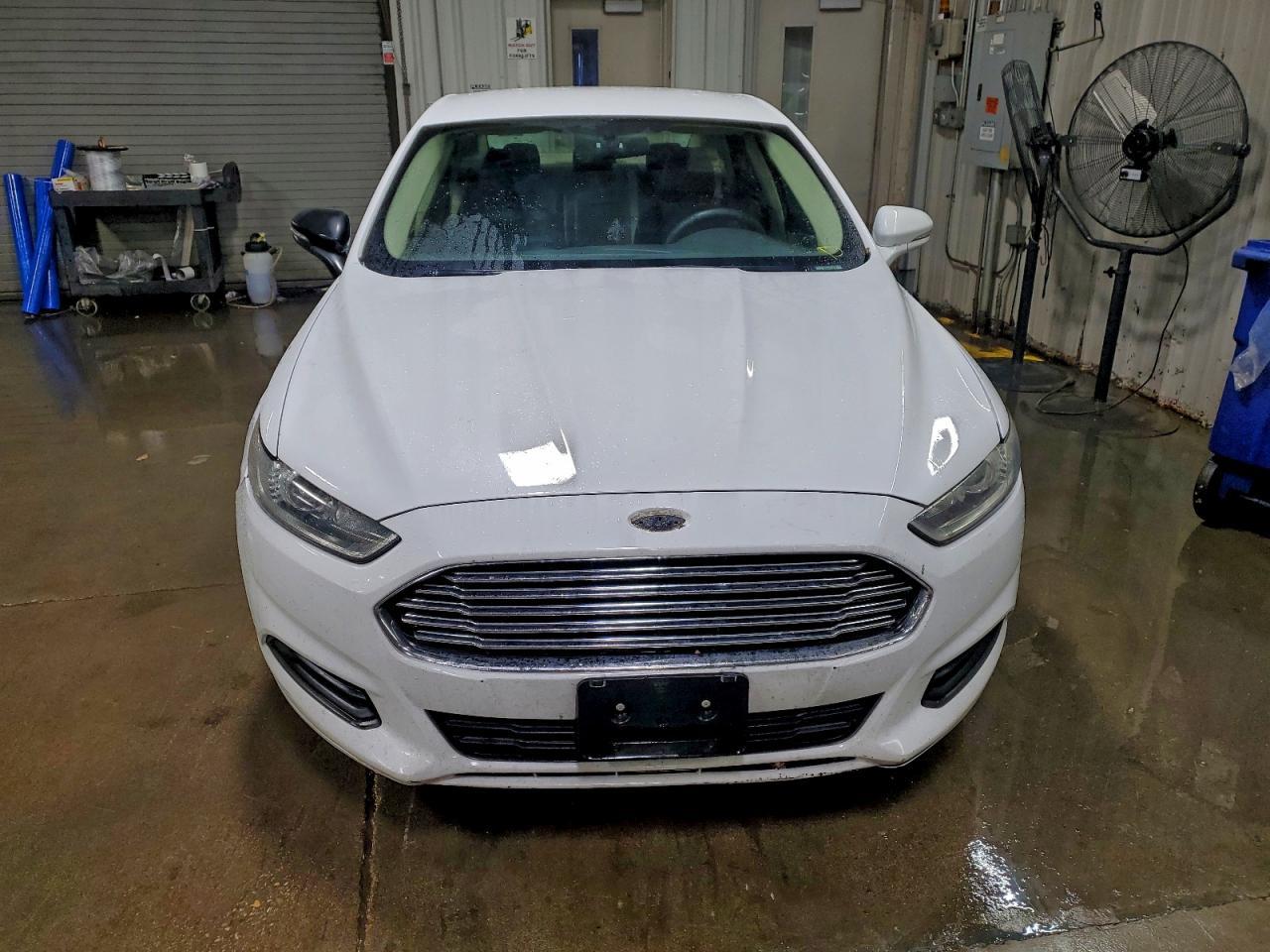 2015 Ford Fusion se Hybrid