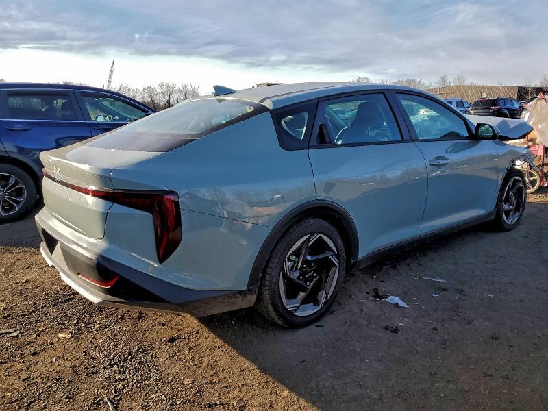 2025 KIA K4 ex