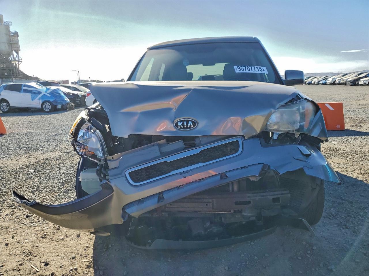 2010 KIA Soul +