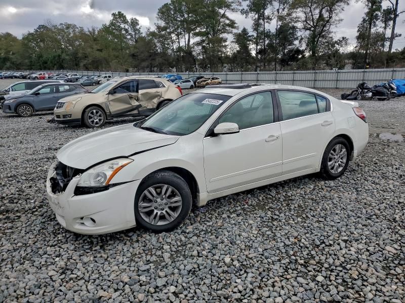2010 Nissan Altima Base