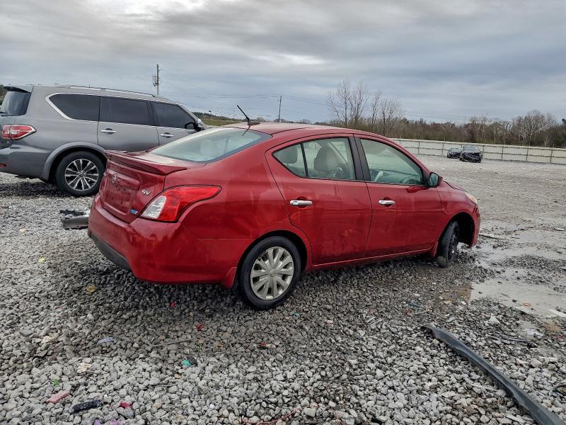 2015 Nissan Versa s