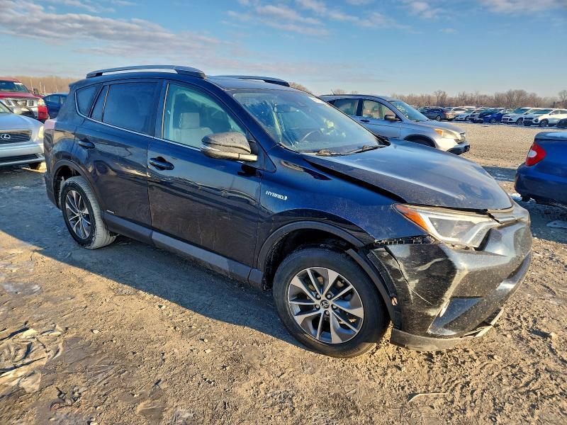 2017 Toyota Rav4 hv le