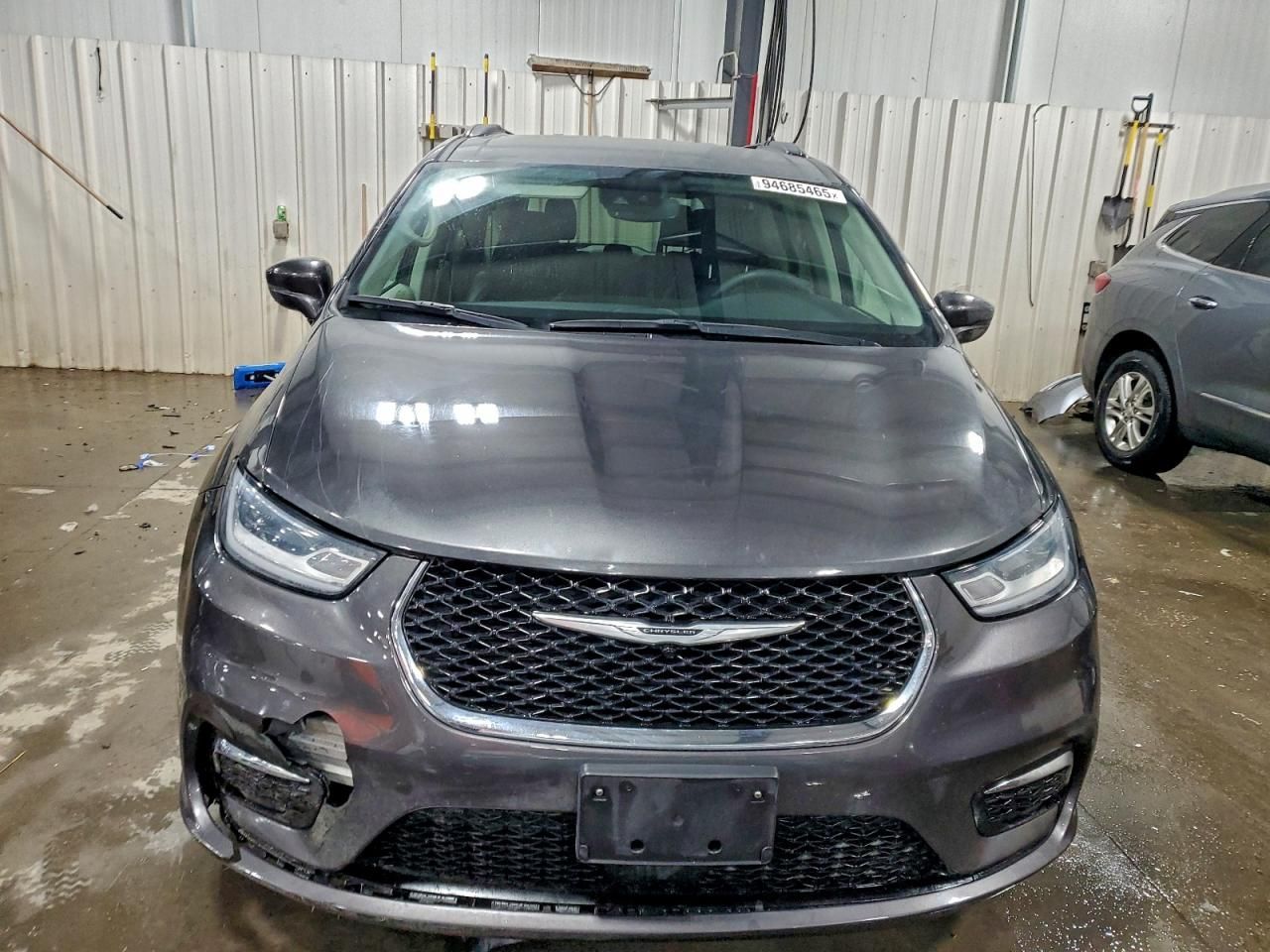 2022 Chrysler Pacifica Touring l