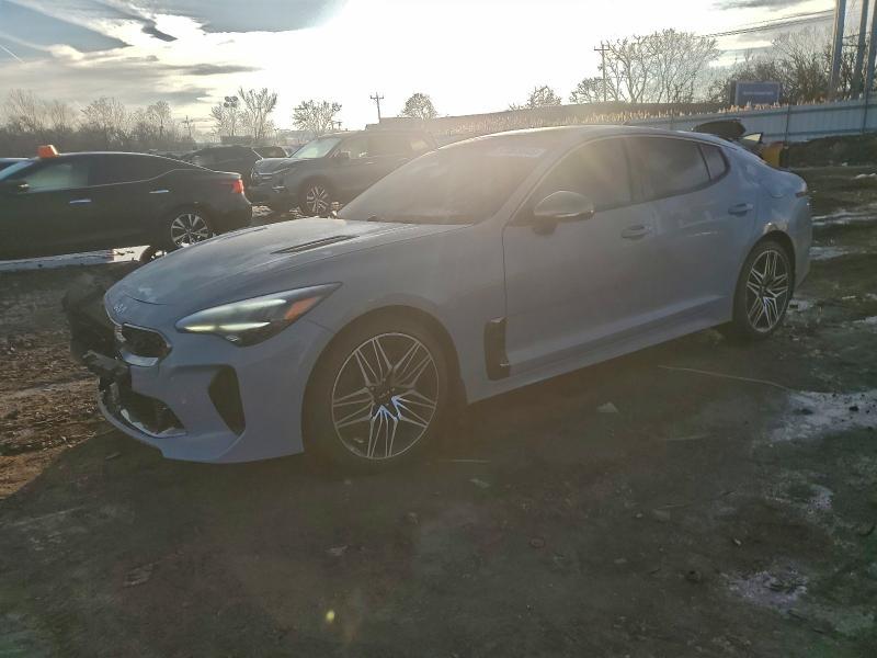 2022 KIA Stinger GT1