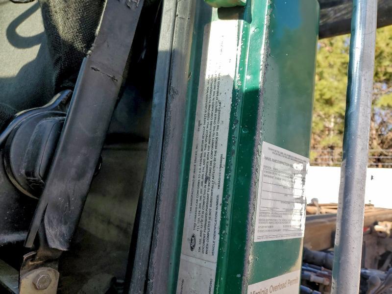 2007 Mack CV700 ROLL-OFF Container Truck