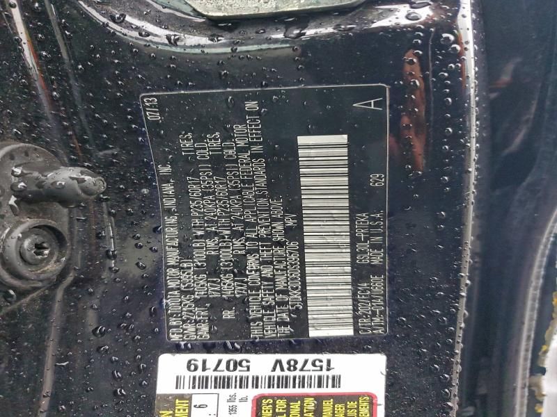 2013 Toyota Sienna le