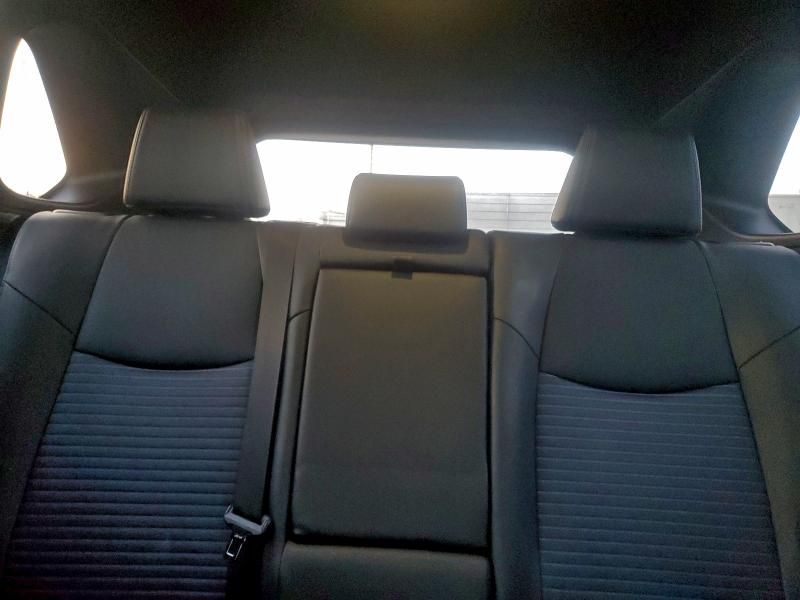 2025 Toyota Rav4 xse