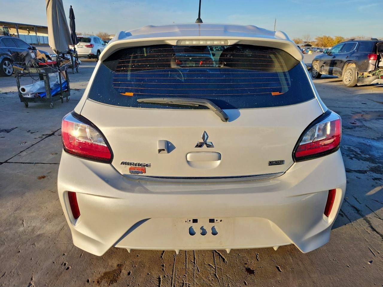 2024 Mitsubishi Mirage es