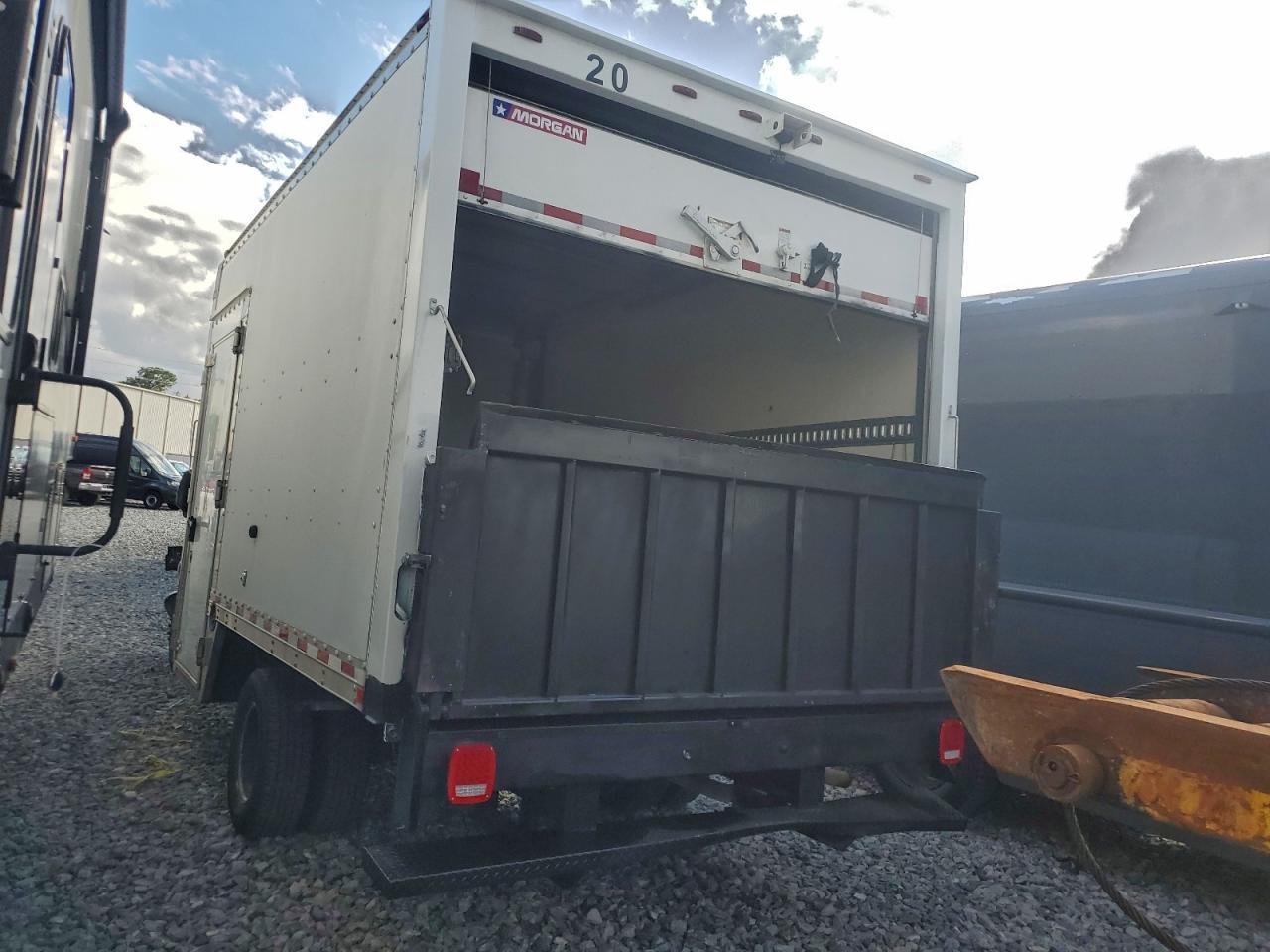 2018 Chevrolet Express G3500 Delivery Truck