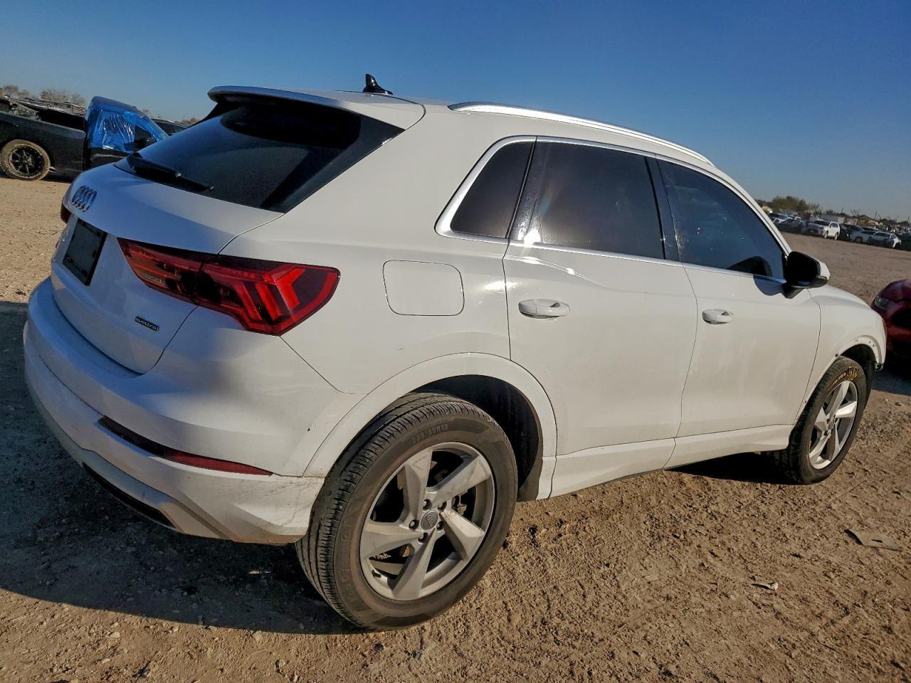 2020 Audi Q3 Premium