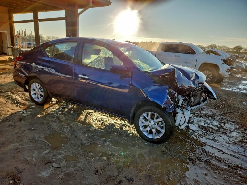 2018 Nissan Versa s