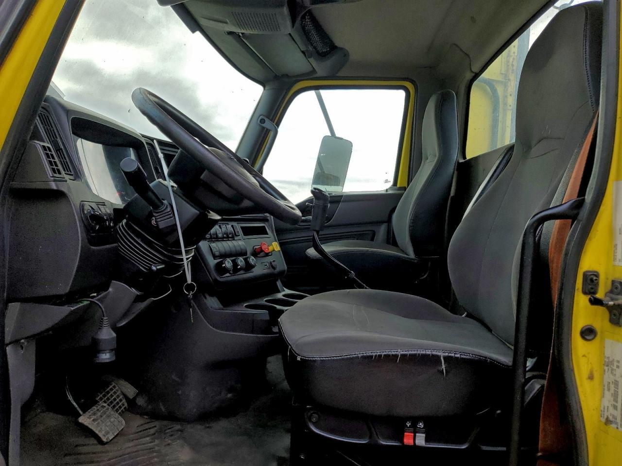 2018 International RH613 Semi Truck