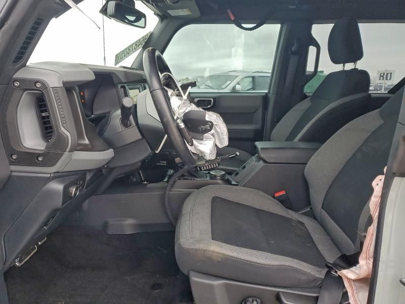 2021 Ford Bronco Base