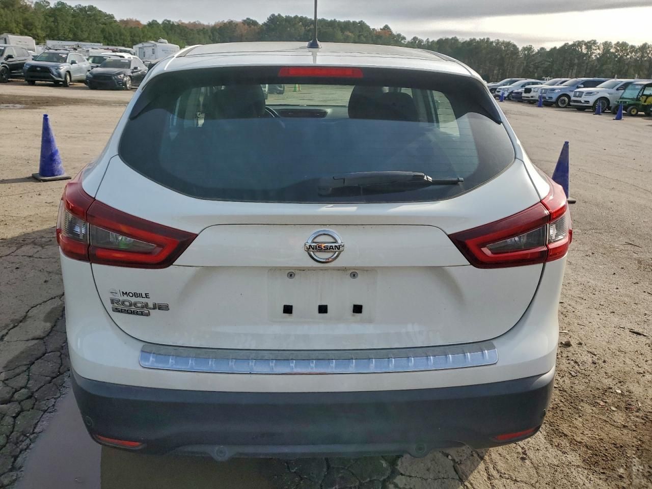 2020 Nissan Rogue Sport s