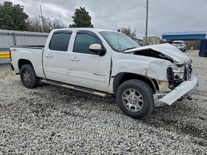 2013 GMC Sierra K1500 slt
