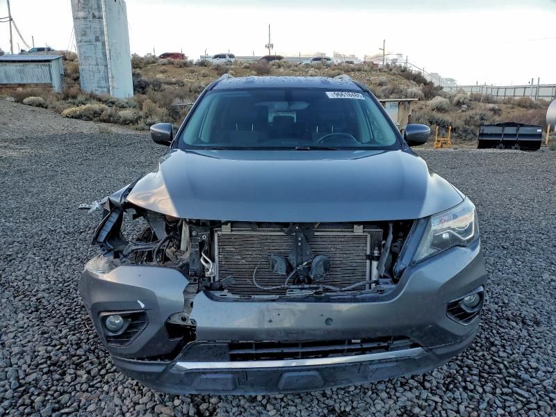 2018 Nissan Pathfinder s