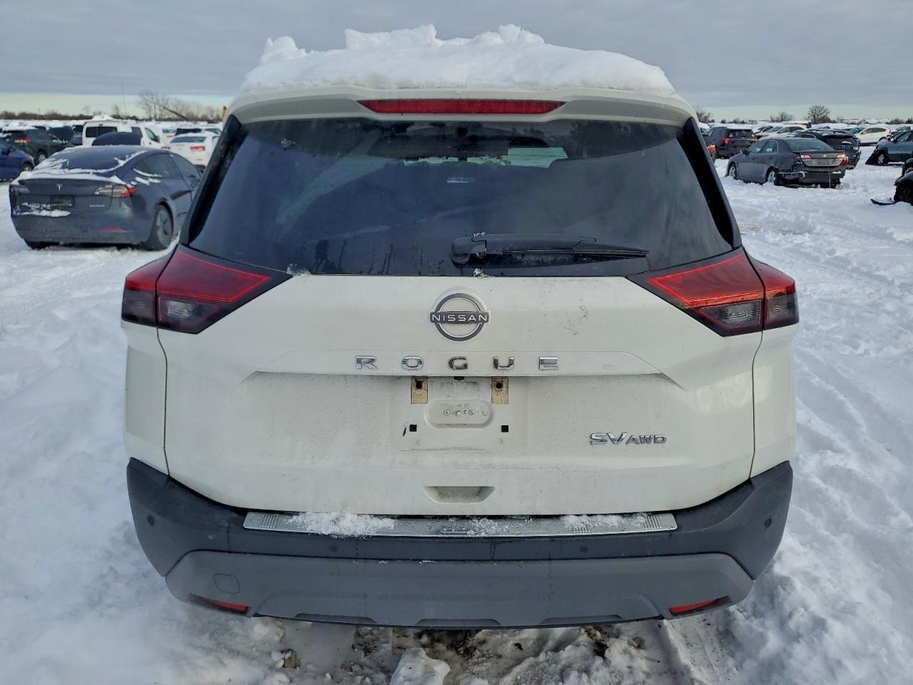 2022 Nissan Rogue sv