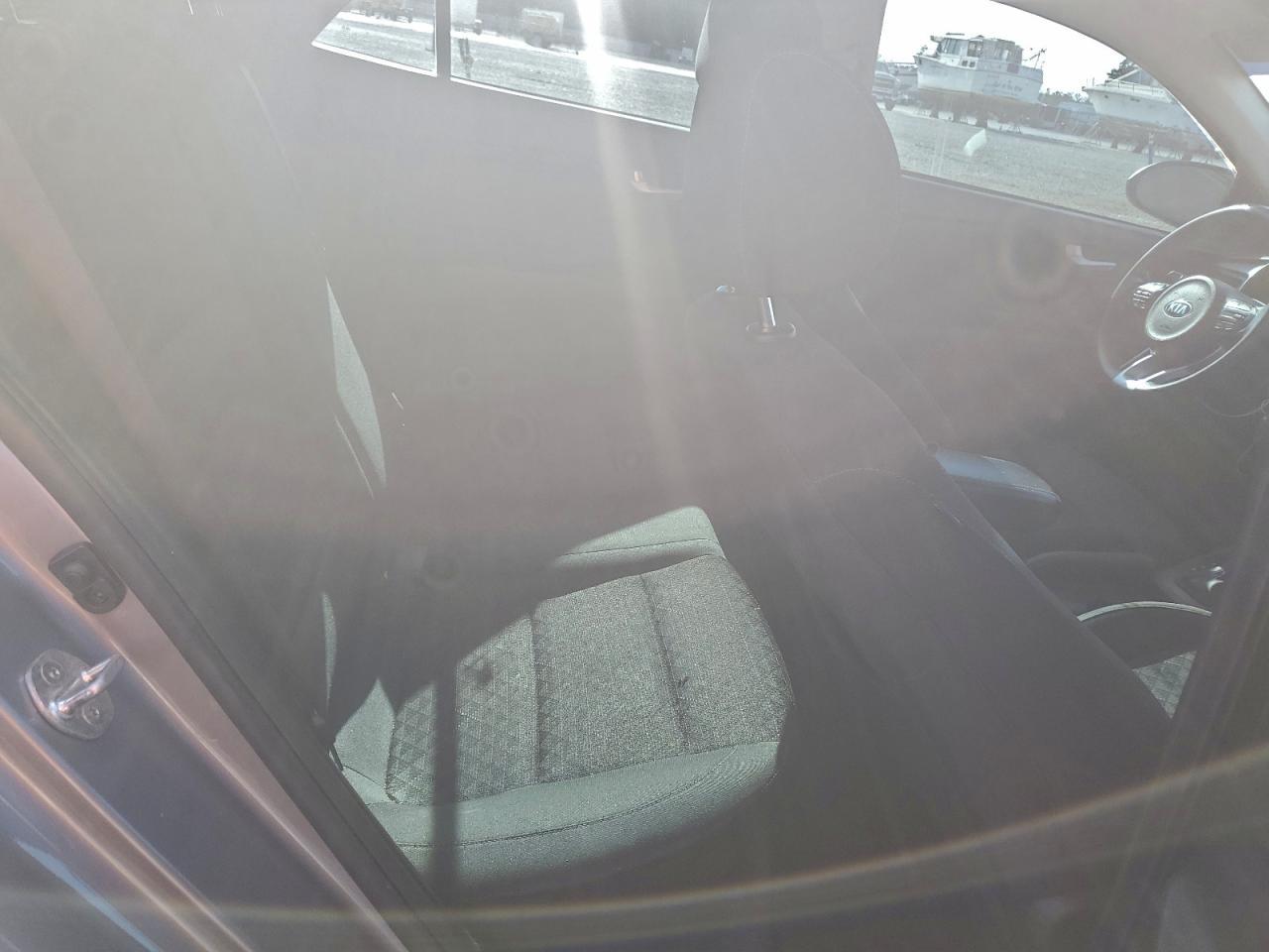 2021 KIA Rio s