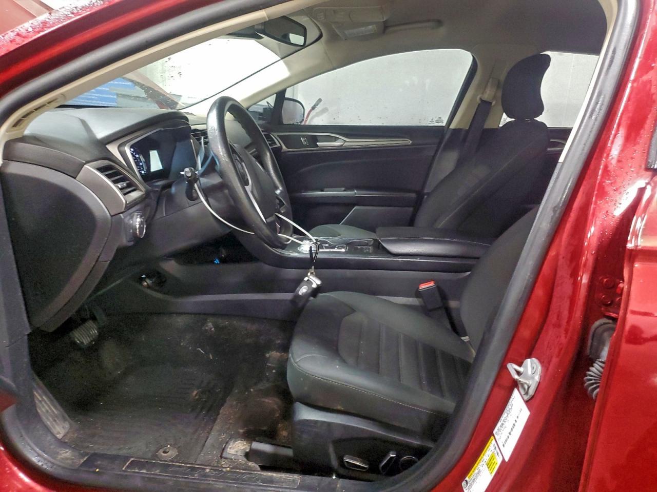2019 Ford Fusion se