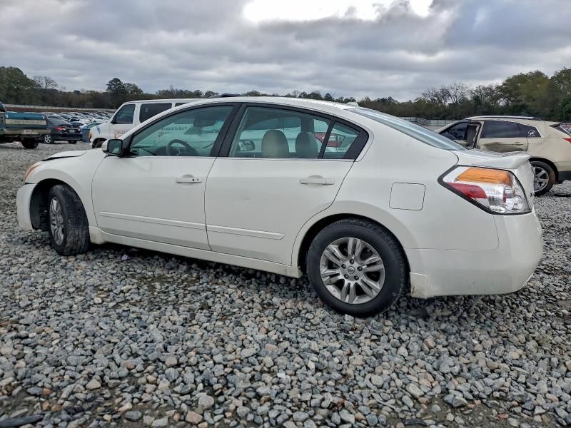 2010 Nissan Altima Base