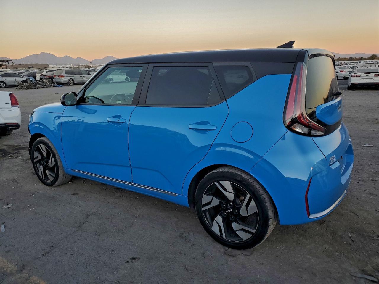 2023 KIA Soul gt Line