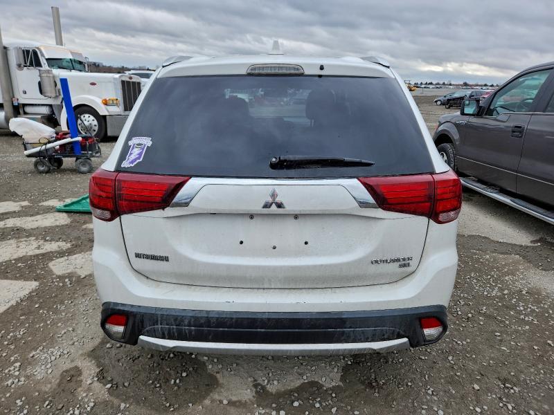 2017 Mitsubishi Outlander se
