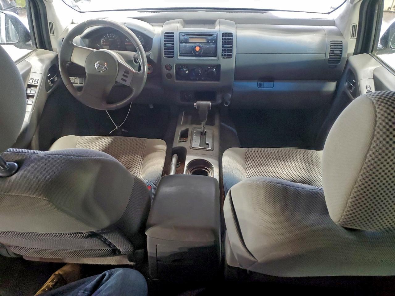 2008 Niss Frontier SE V6