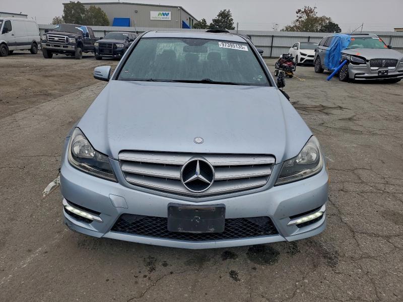 2013 Mercedes-Benz C 250