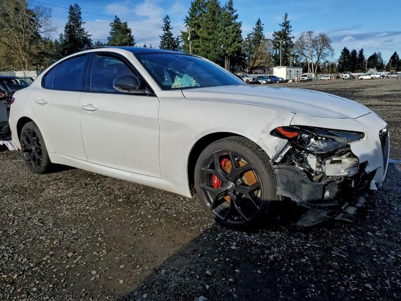 2020 Alfa Romeo Giulia