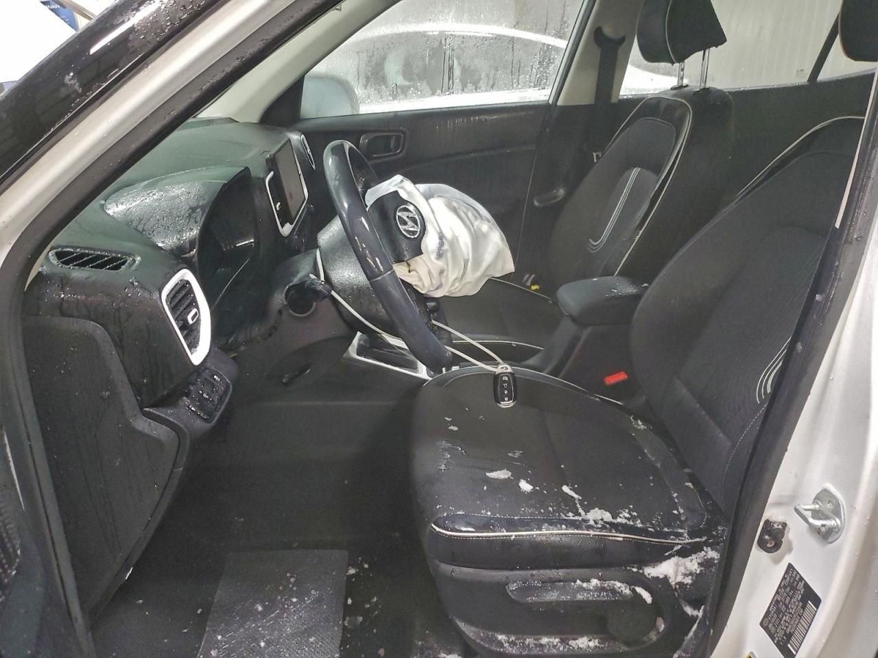 2023 Hyundai Venue sel