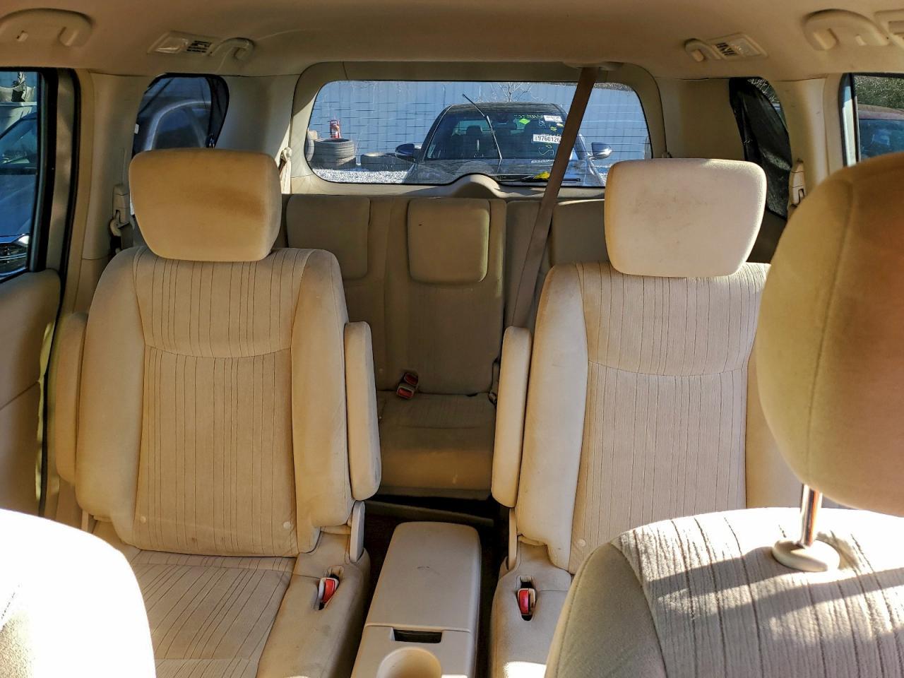 2012 Nissan Quest s