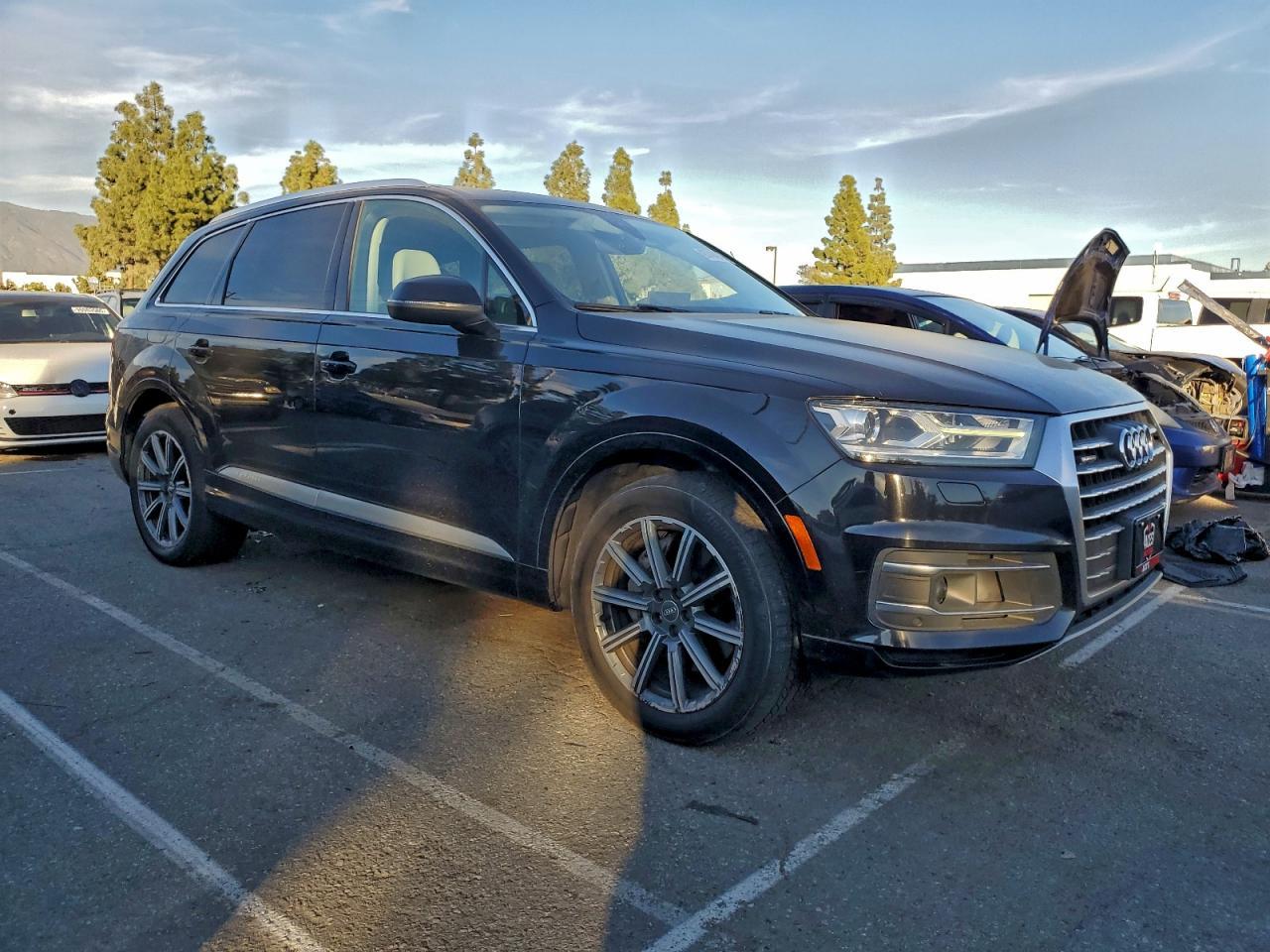 2017 Audi Q7 Premium Plus