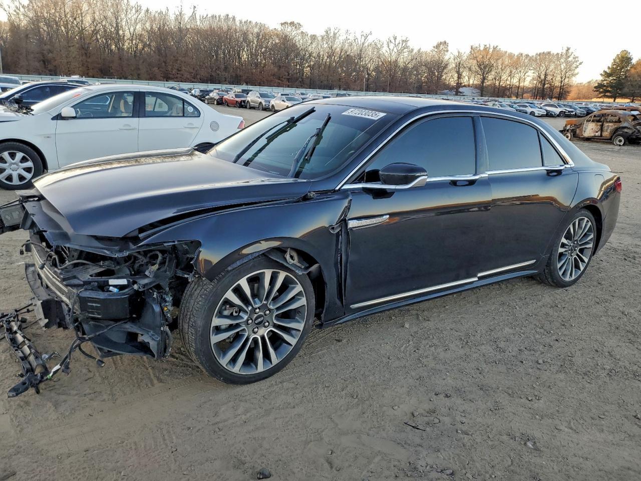 2017 Lincoln Continental Reserve
