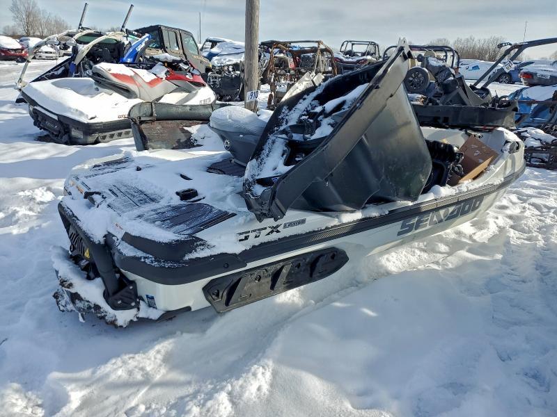 2025 Sea Doo 2025 Sea-doo gtx jet ski