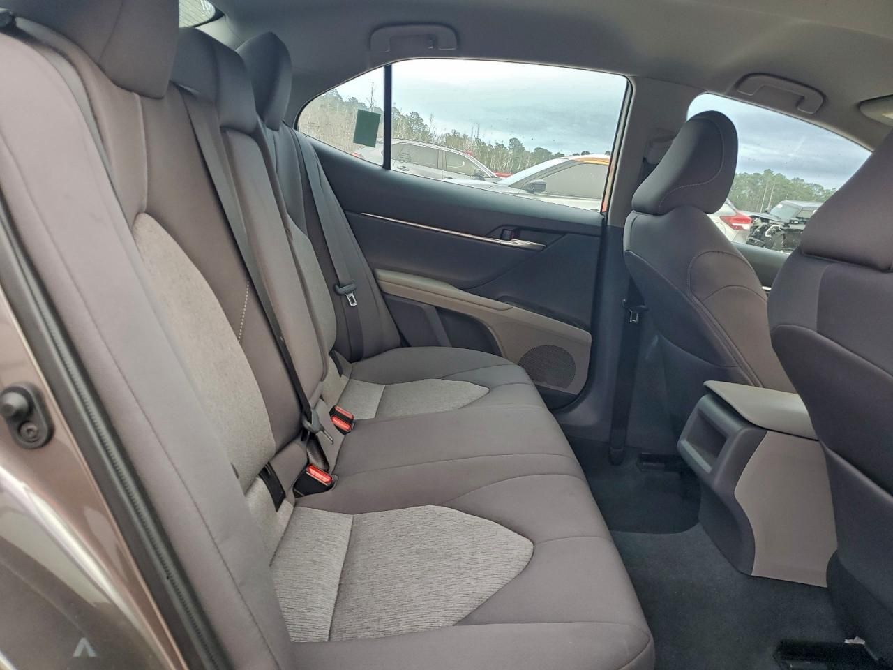 2023 Toyota Camry le