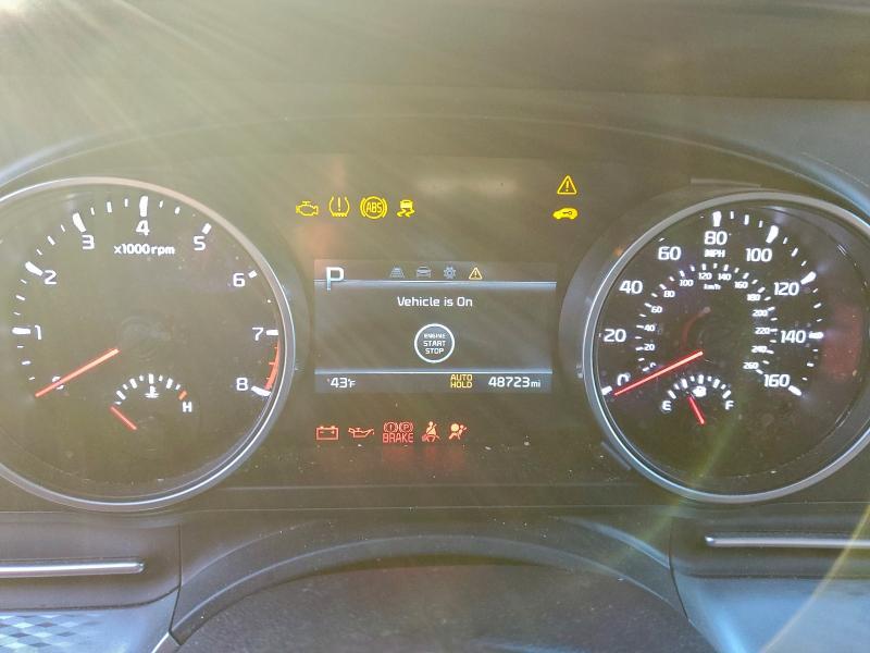 2024 KIA Carnival lx