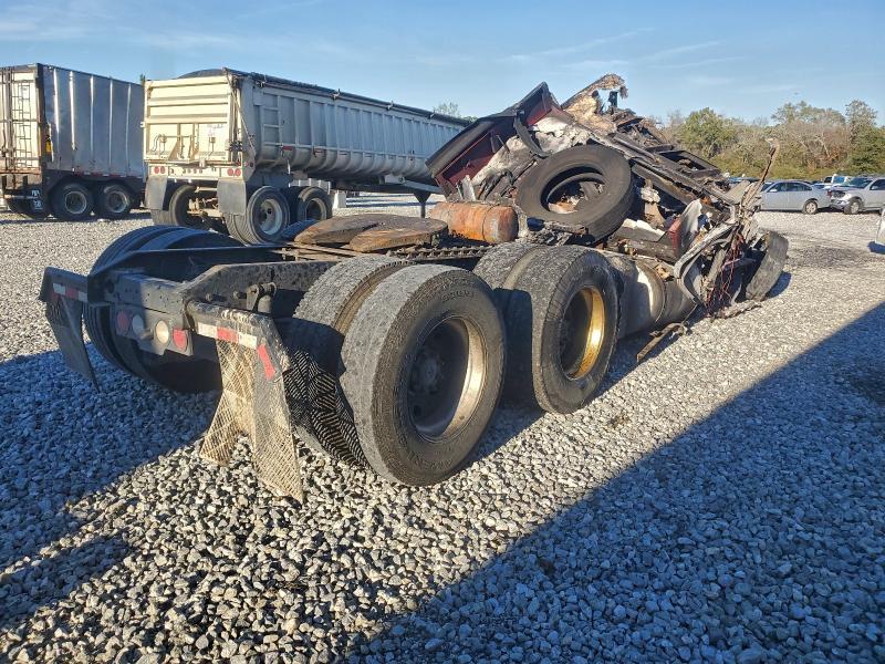 2018 Kenworth T680 Semi Truck