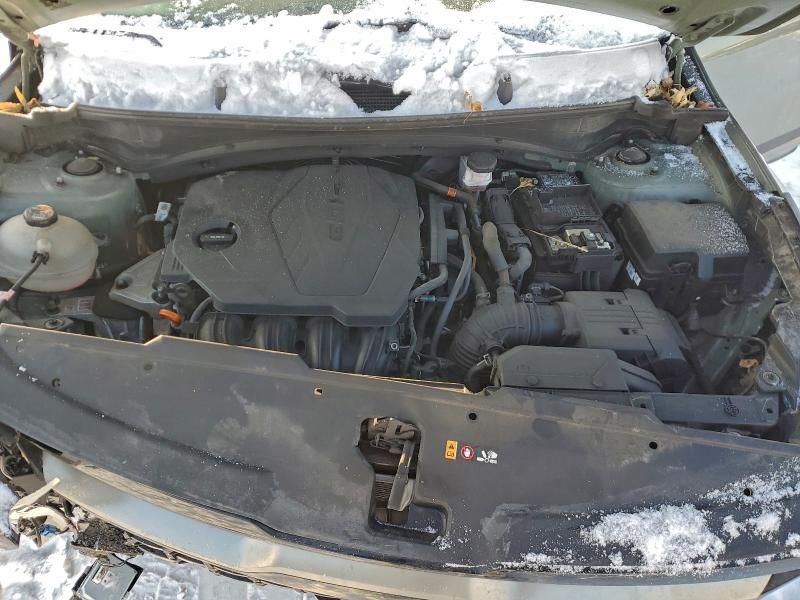 2023 KIA Sportage X-pro