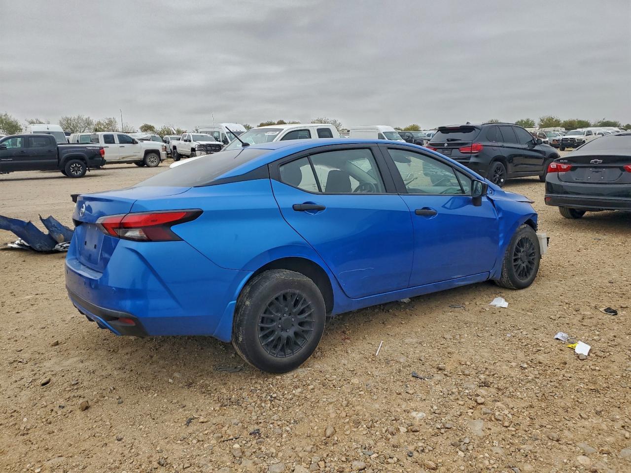 2020 Nissan Versa s