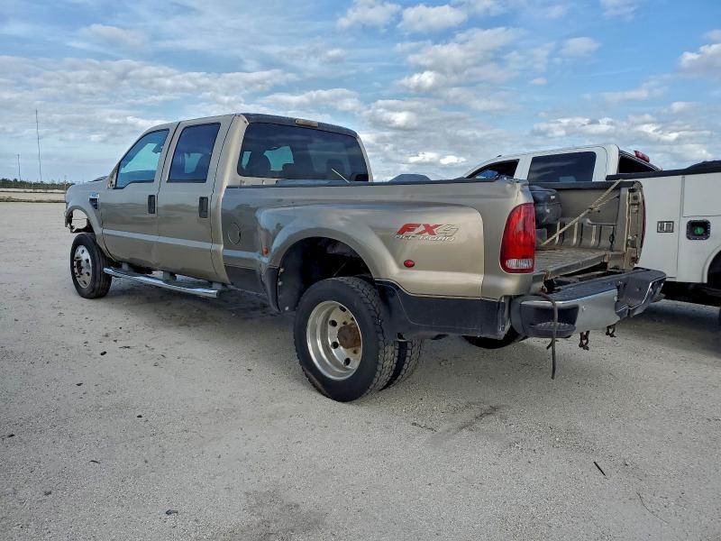 2004 Ford F550 Super