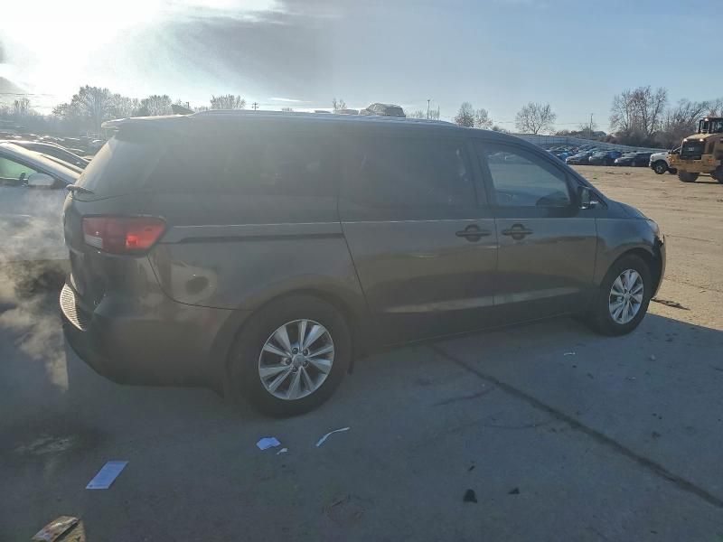 2016 KIA Sedona lx