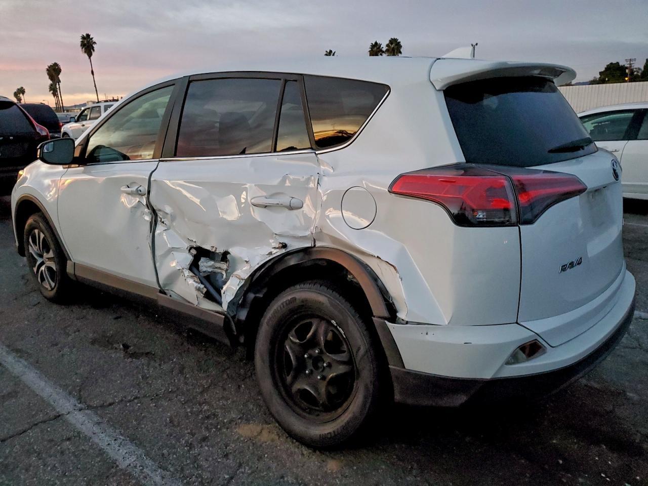 2017 Toyota Rav4 le