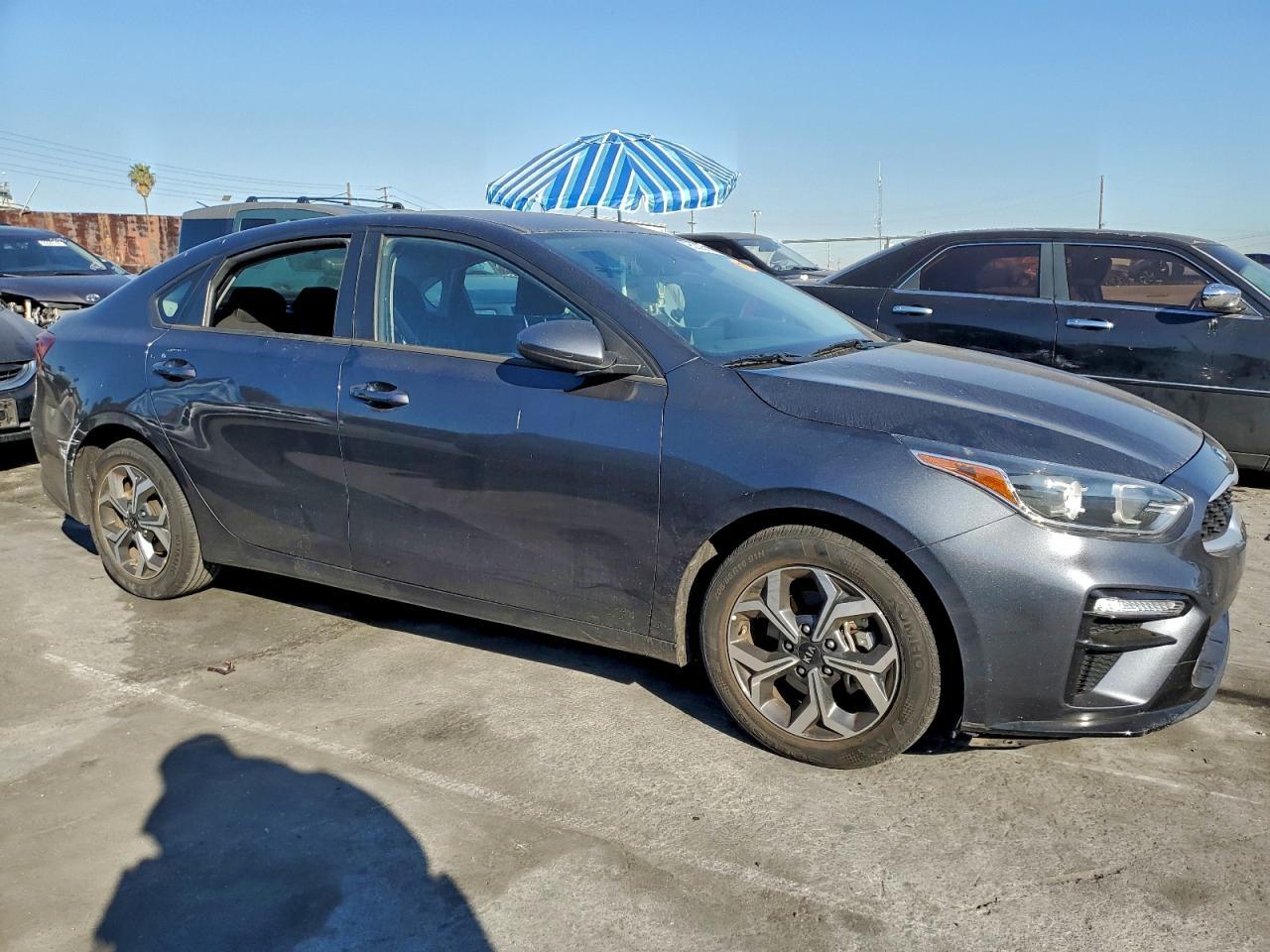 2021 KIA Forte fe