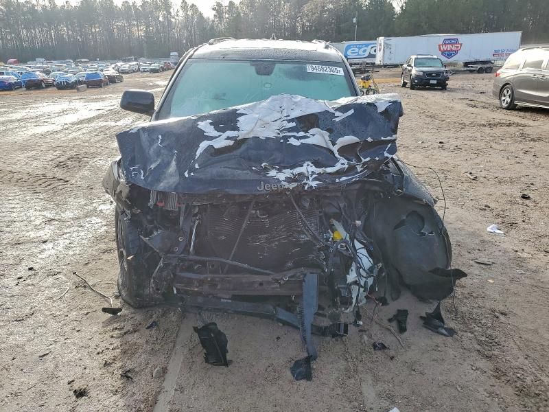 2016 Jeep Grand Cherokee Laredo