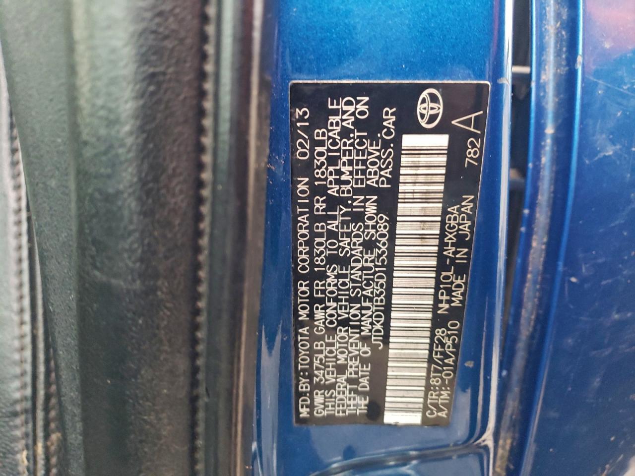 2013 Toyota Prius c