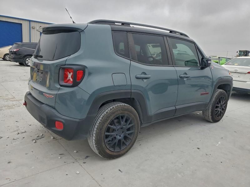 2016 Jeep Renegade Trailhawk