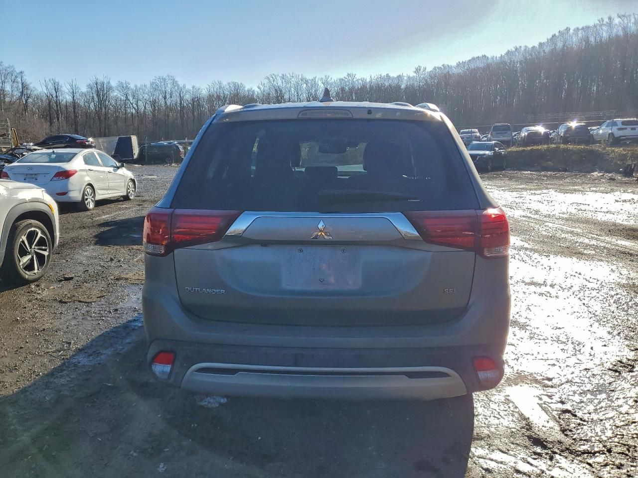 2020 Mitsubishi Outlander se