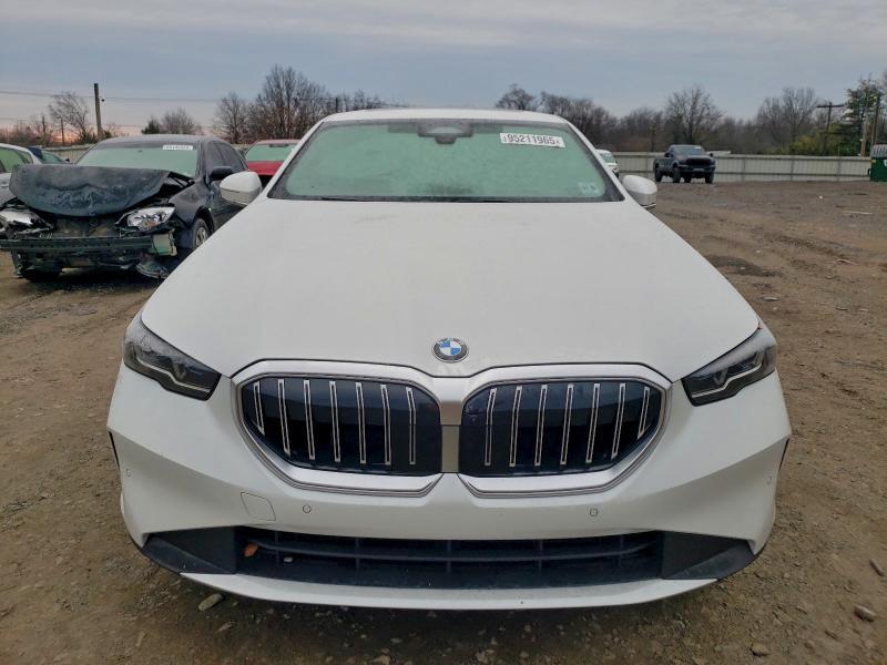 2025 BMW 530 xi